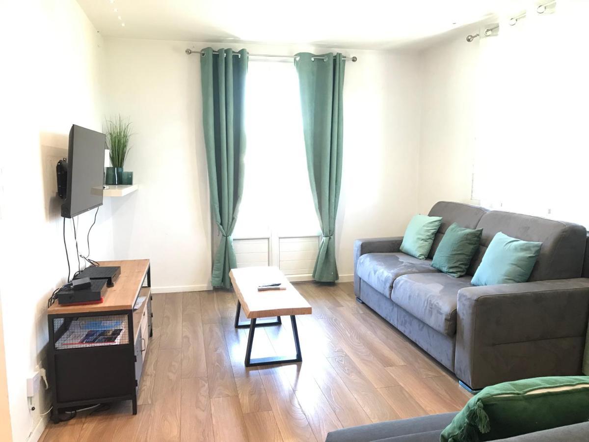 Apartamento Un Petit Bout De Reve, Balcon, Parking & Proche Centre Annecy Exterior foto