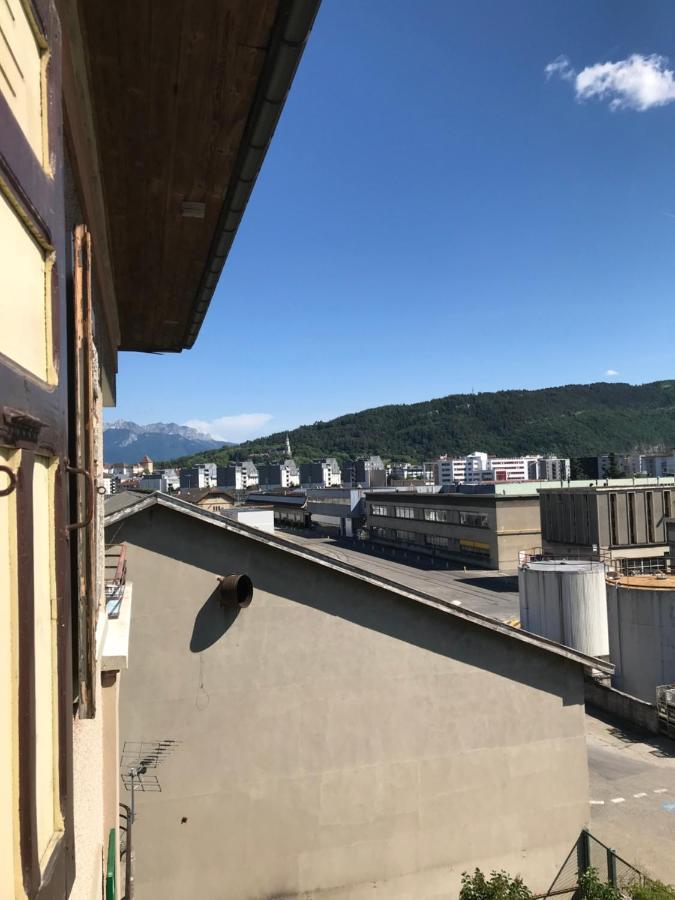 Apartamento Un Petit Bout De Reve, Balcon, Parking & Proche Centre Annecy Exterior foto